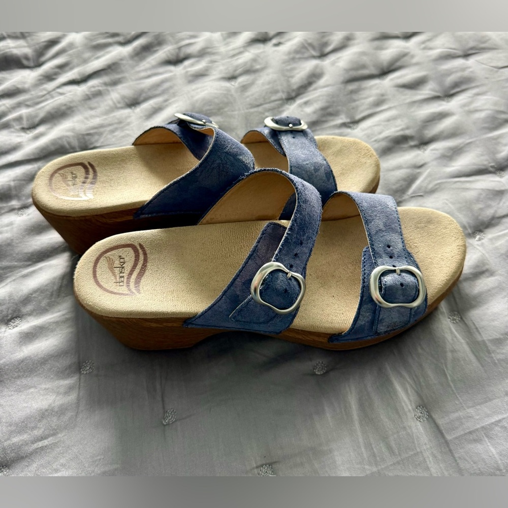Dansko Blue Women's Sandals